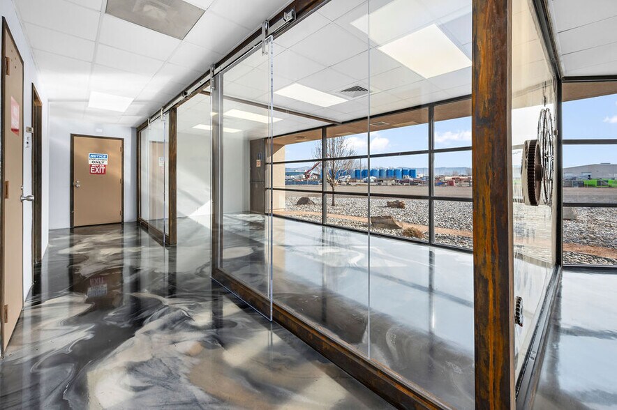 More Photos Of 787 Valley Ct, Grand Junction Office For Lease