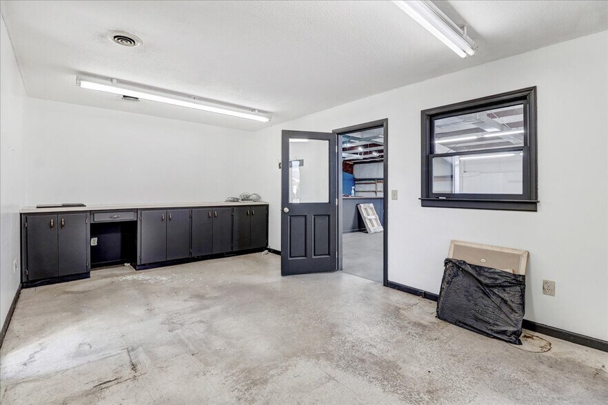 More Photos Of 101 Dunn St, Four Oaks Freestanding For Sale