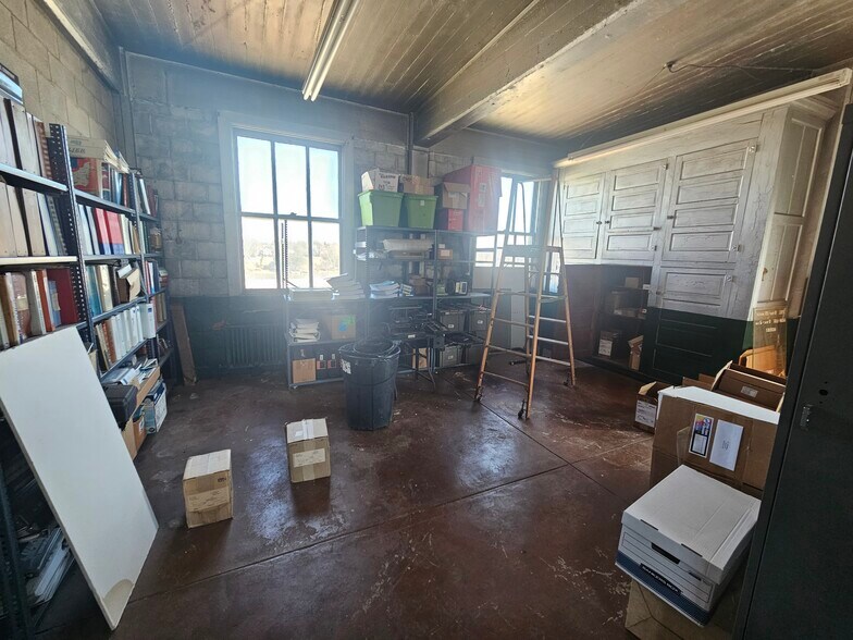 More Photos Of 173 Water St, Bridgeton Warehouse For Sale