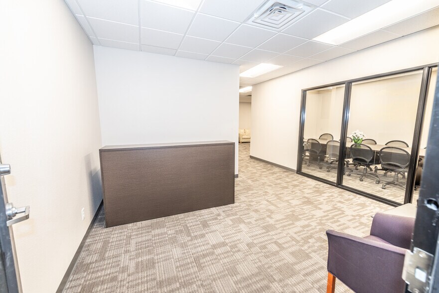 More Photos Of 6345 S Pecos Rd, Las Vegas Office For Lease