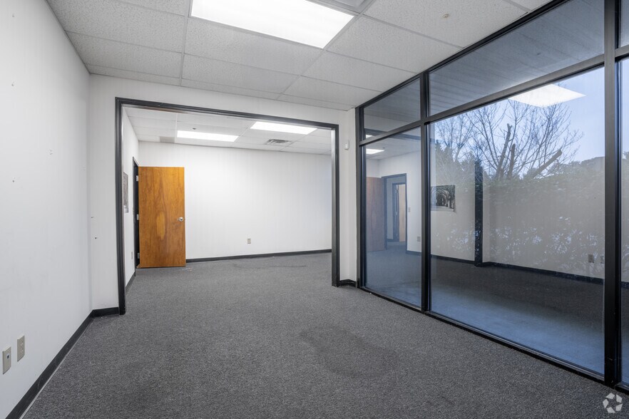 More Photos Of 2855 N Berkeley Lake Rd NW, Duluth Warehouse For Lease