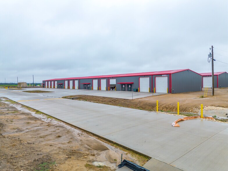 More Photos Of 6625 N FM 157, Venus Unknown For Lease