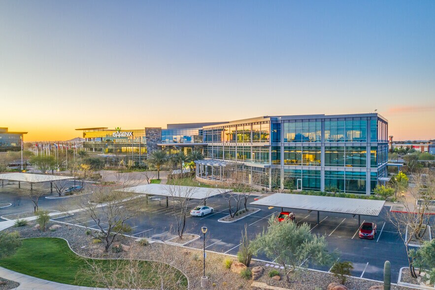 More Photos Of 155 E Rivulon Blvd, Gilbert Office For Lease