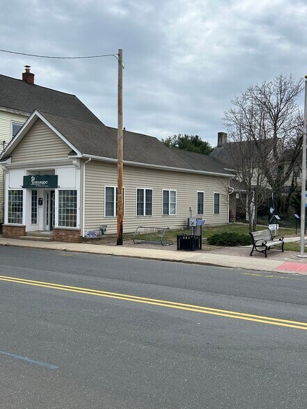 More Photos Of 4 Main St, New Egypt General Retail For Sale