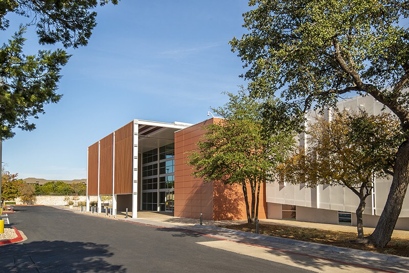 More Photos Of 8201 N FM 620, Austin Office For Lease