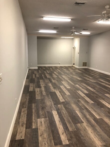 More Photos Of 1635 S Ridgewood Ave, Daytona Beach Office For Lease
