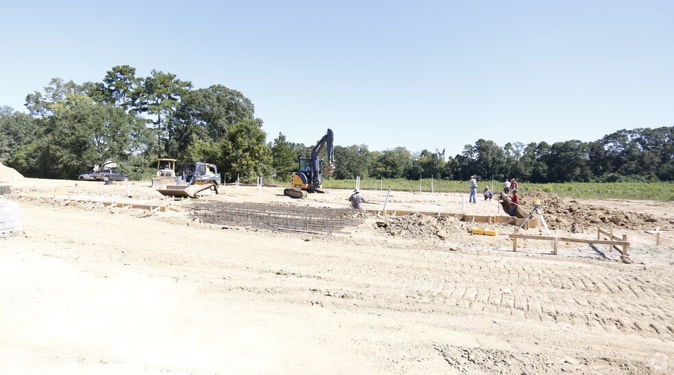 More Photos Of 9201 Baringer Foreman Rd, Baton Rouge Unknown For Lease