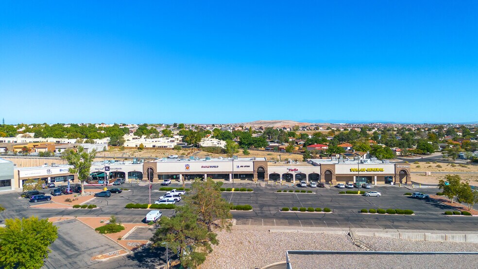 More Photos Of 3301 Southern Blvd, Rio Rancho Storefront For Sale