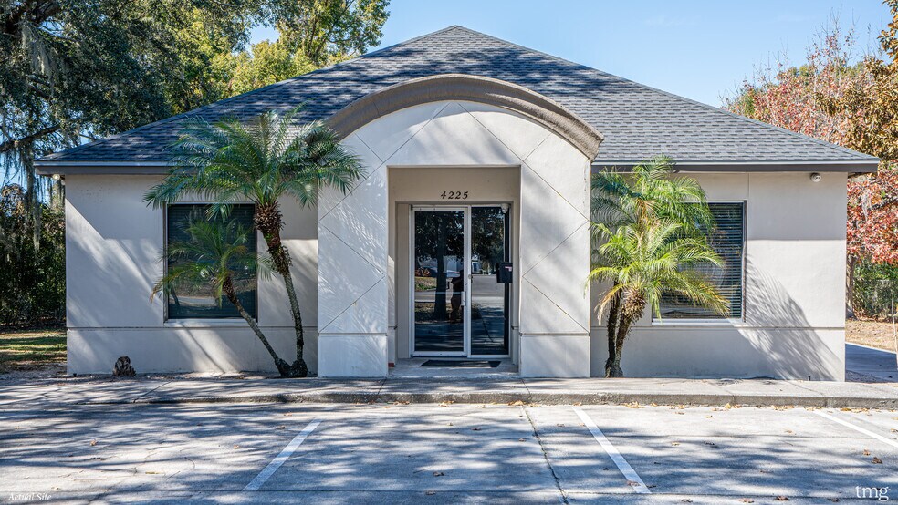 More Photos Of 4225 Old Road 37, Lakeland Medical For Sale