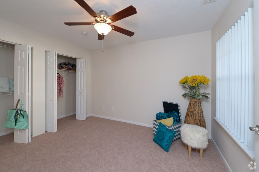 More Photos Of 100 Elena St, Cranston Apartments For Sale
