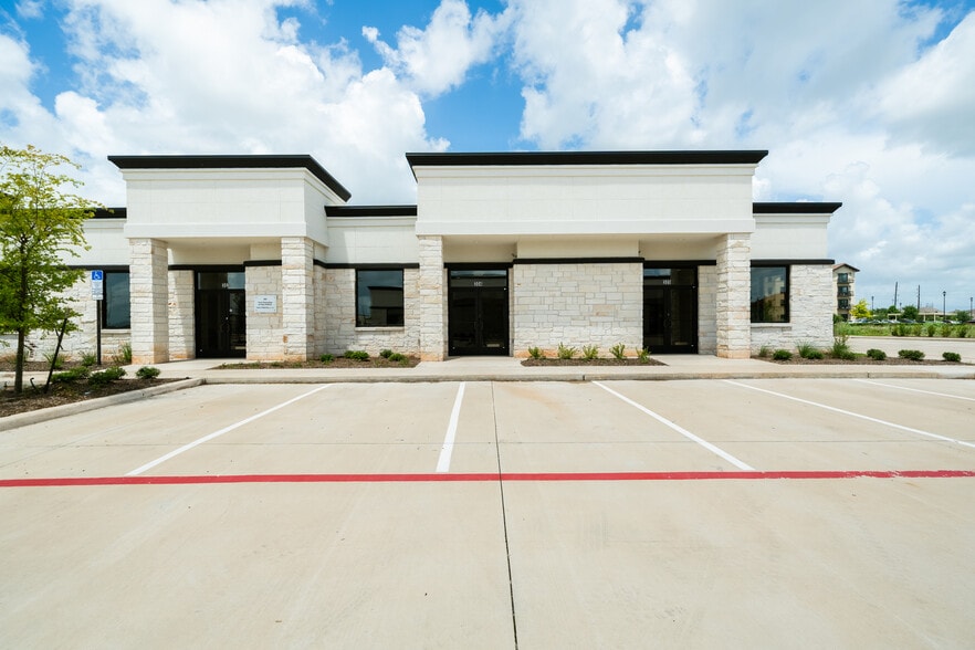 More Photos Of 5501 Cabrera Dr, Sugar Land Unknown For Lease