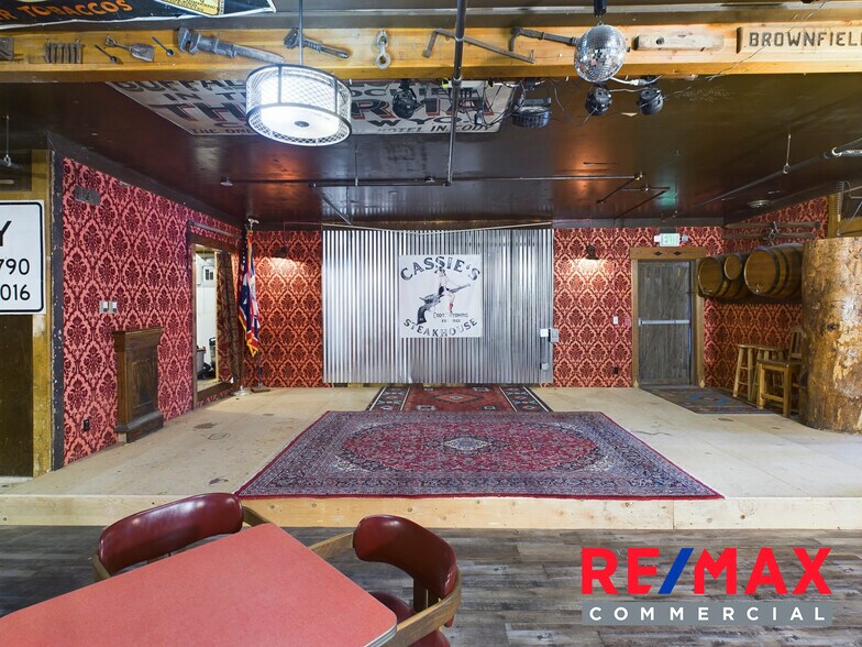 More Photos Of 214 Yellowstone Ave, Cody Bar For Sale