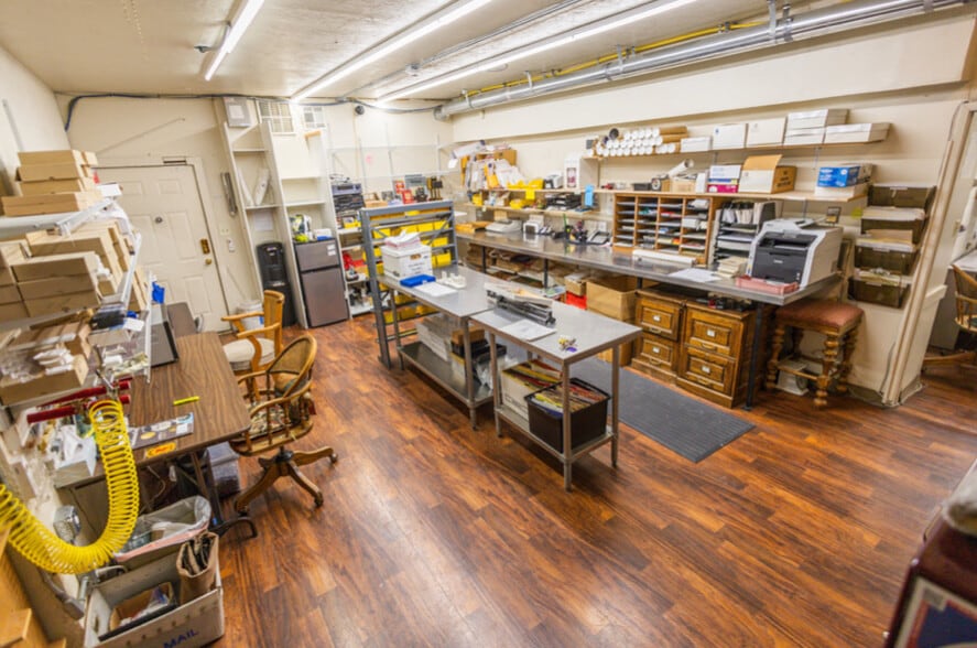 More Photos Of 96 C St, Virginia City Storefront Retail Residential For Sale