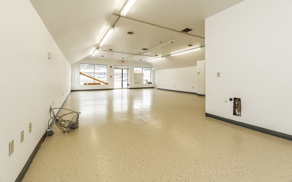 More Photos Of 4707-4711 Route 8, Allison Park Freestanding For Lease