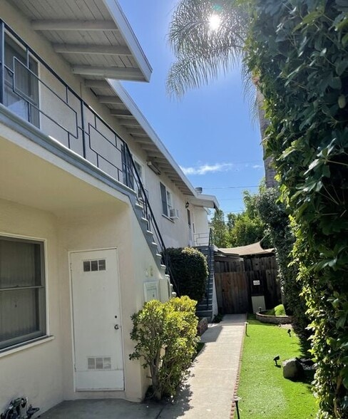 More Photos Of 14722 Magnolia Blvd, Sherman Oaks Apartments For Sale