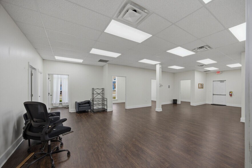 More Photos Of 7385 Applegate Ln, Chattanooga Medical For Lease