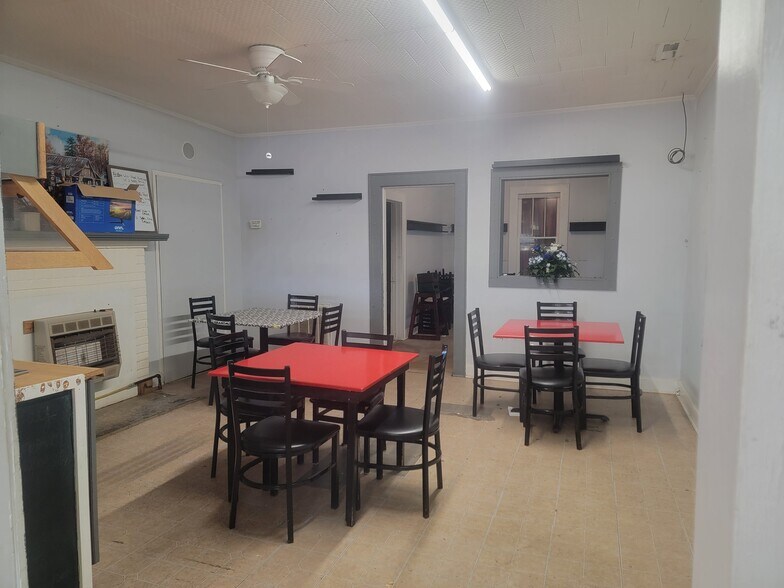 More Photos Of 7 Main St, Milledgeville Restaurant For Sale