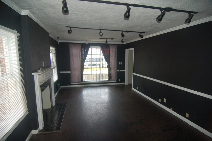 More Photos Of 2232 SW Cascade Rd, Atlanta Freestanding For Sale