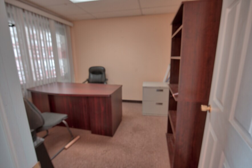 More Photos Of 2819 Pond Rd, Ronkonkoma General Retail For Sale