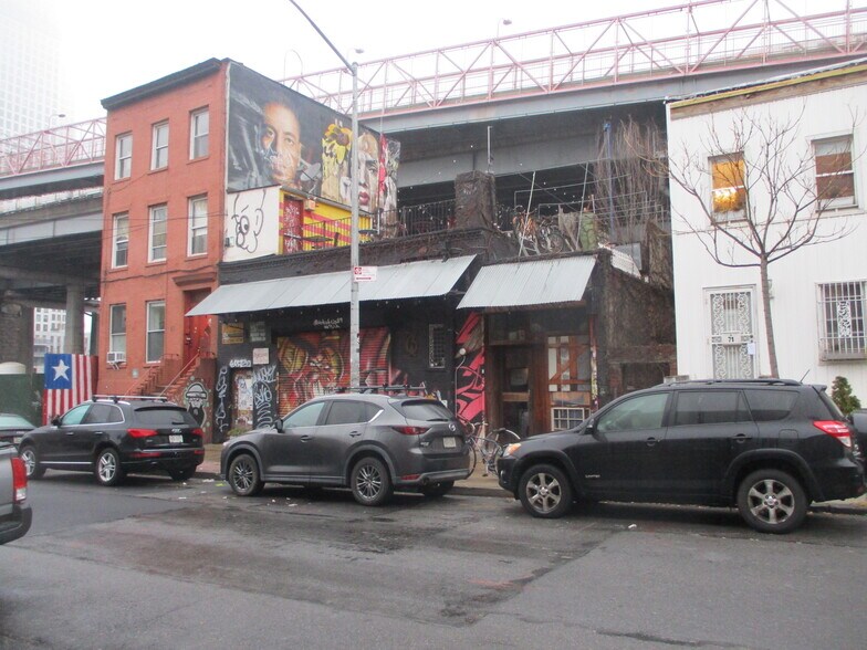 More Photos Of 67 S 6th St, Brooklyn General Retail For Sale