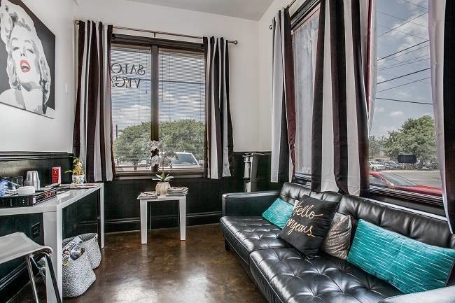 More Photos Of 250 W Olmos Dr, San Antonio Storefront Retail Office For Lease