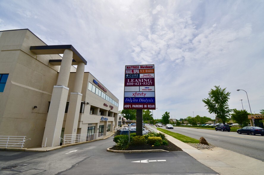 More Photos Of 4500-4520 City Line Ave, Philadelphia Unknown For Lease