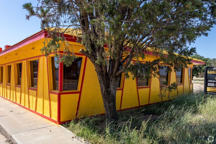 More Photos Of 287 Highway, Memphis Freestanding For Sale