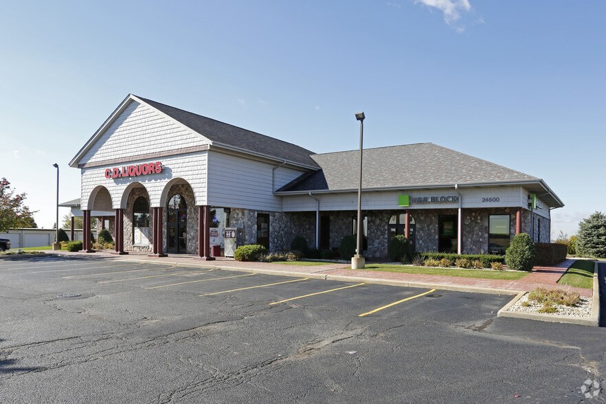 More Photos Of 24600 Route 52, Manhattan Storefront For Lease