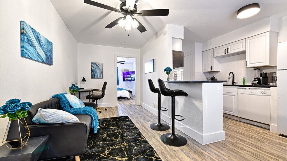 More Photos Of 3604 San Jacinto St, Dallas Apartments For Sale