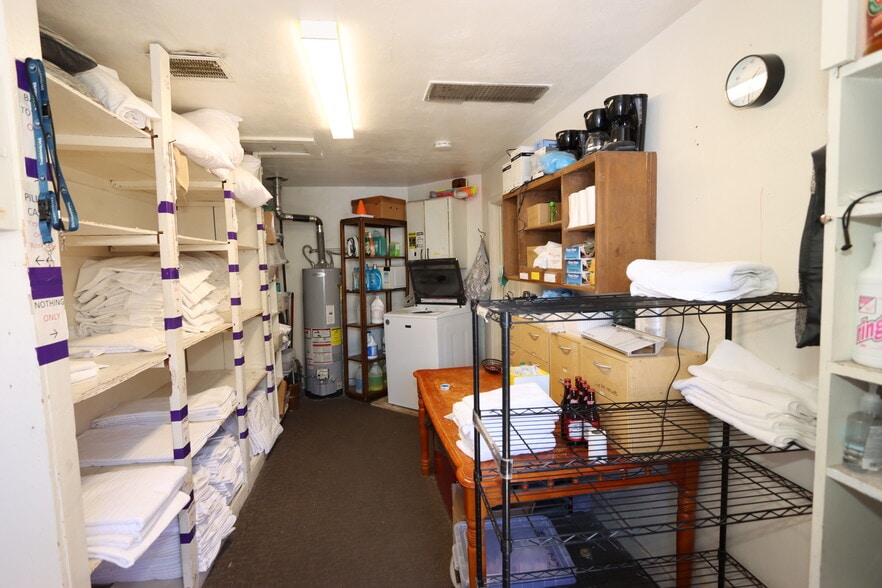 More Photos Of 410 Fremont St, Tombstone Hotel For Sale