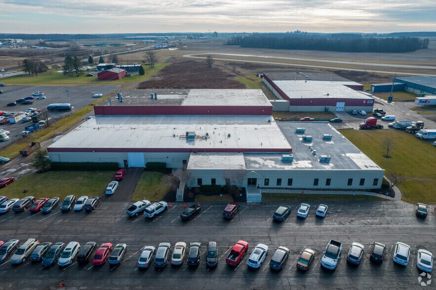 More Photos Of 648 Clymer Rd, Marysville Manufacturing For Lease