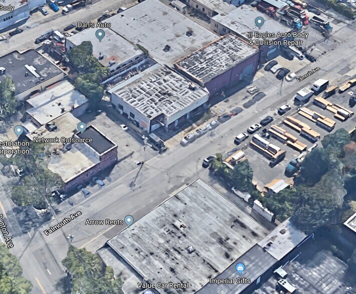 More Photos Of 1840 Falmouth Ave, New Hyde Park Warehouse For Sale