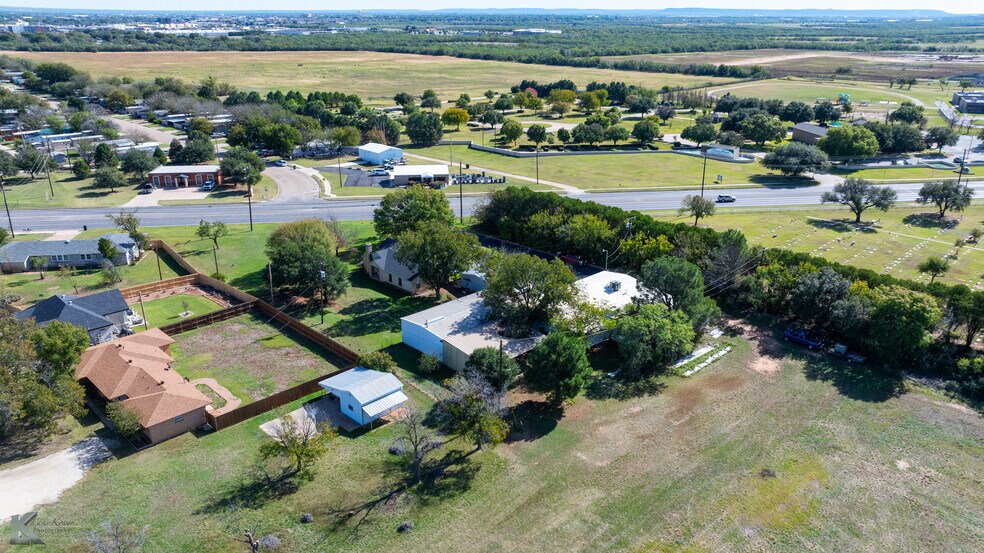 More Photos Of 5550 US-277 S., Abilene Specialty For Sale