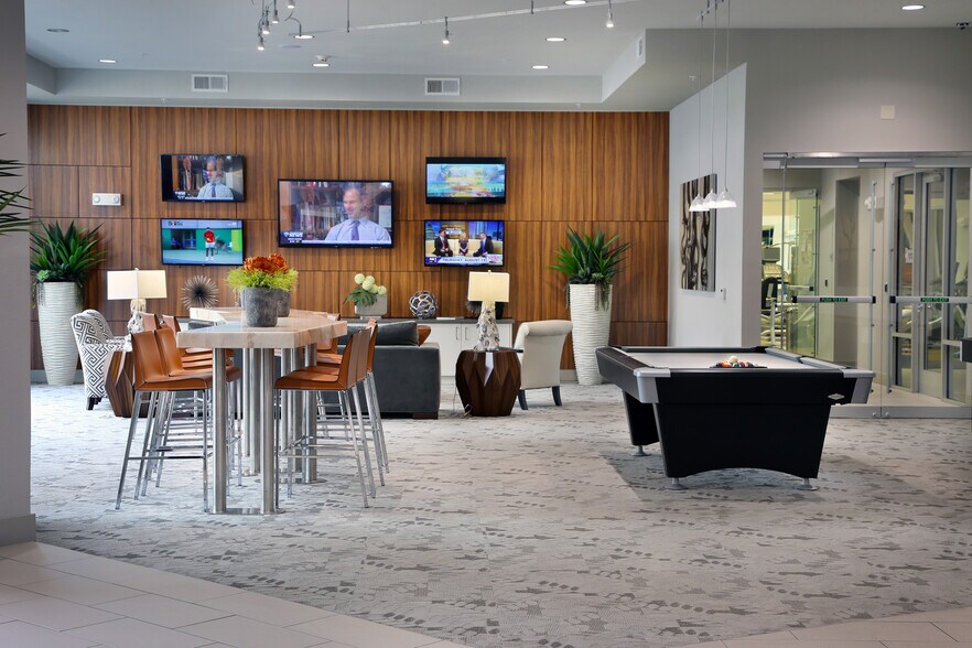 More Photos Of 4646 Mueller Blvd, Austin Apartments For Lease