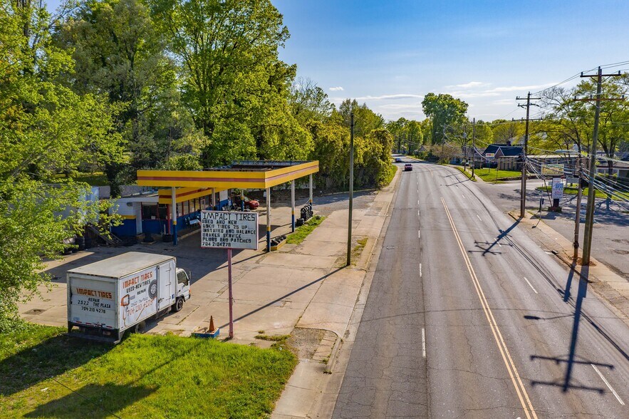 More Photos Of 2522-2530 The Plz, Charlotte Land For Sale