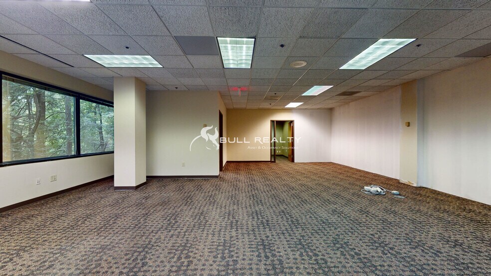 More Photos Of 1700 Water Pl SE, Atlanta Office For Sale
