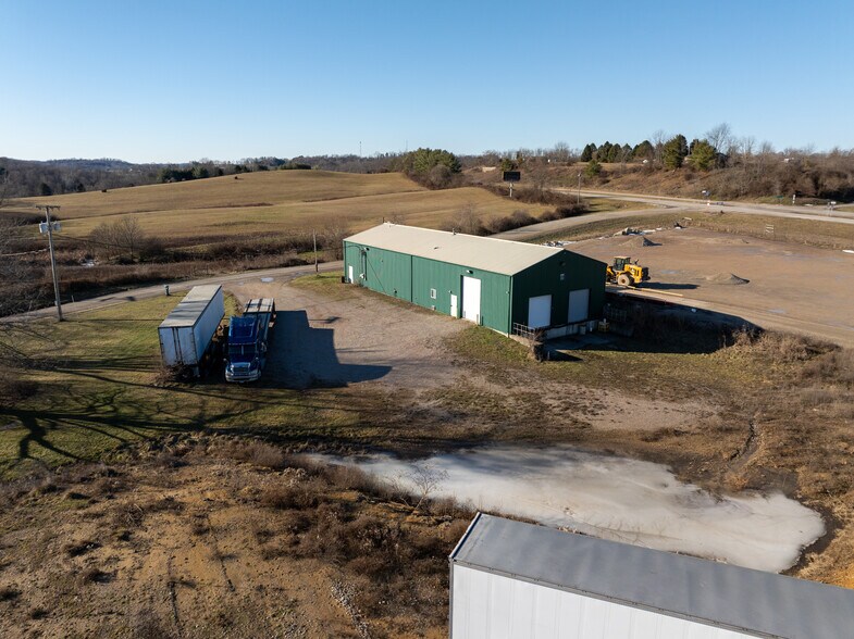 Primary Photo Of 7530 Hebbardsville Rd, Athens Distribution For Sale