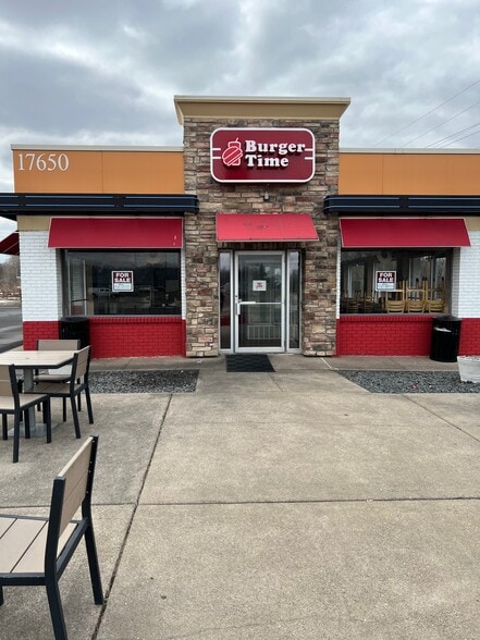 More Photos Of 17650 Highway 65 NE, Andover Fast Food For Sale