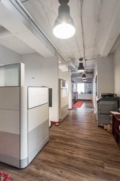 More Photos Of 1300 Broadway St, Detroit Office For Lease