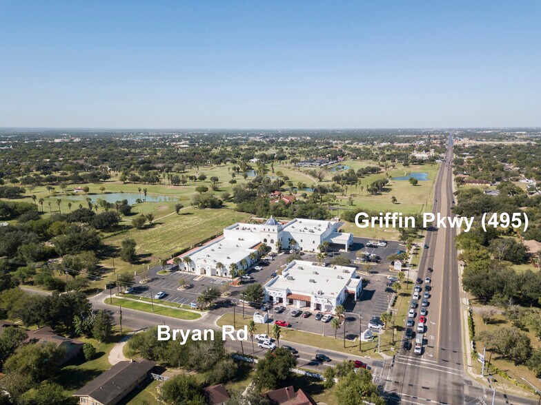More Photos Of 1022 E Griffin Pky, Mission Medical For Sale