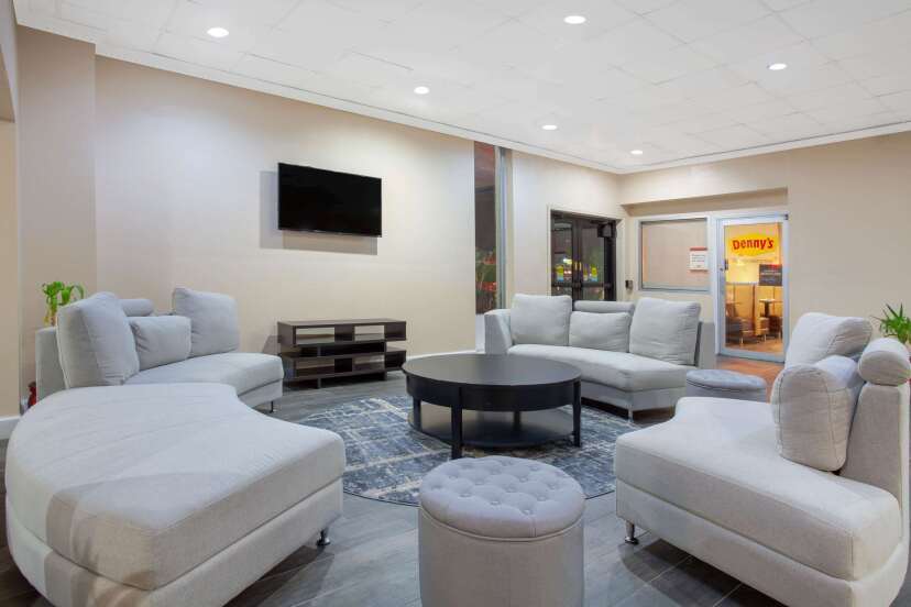 More Photos Of 3500 Cheney Hwy, Titusville Hotel For Sale