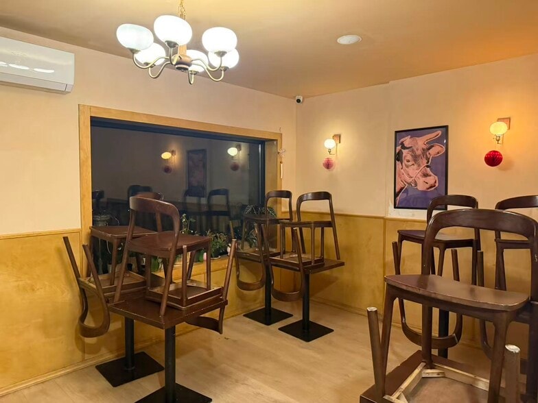 More Photos Of 2308 44th Dr, Long Island City Storefront Retail Office For Sale