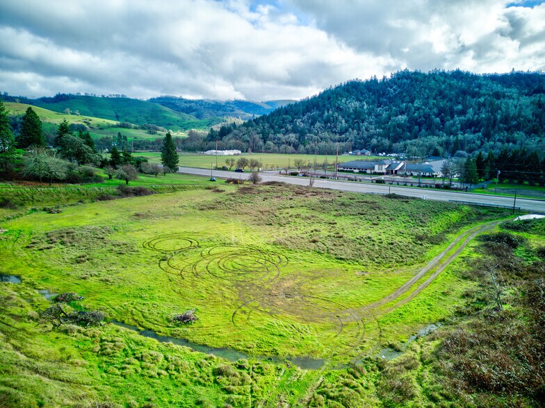 More Photos Of 3110 NE Diamond Lake Blvd, Roseburg Land For Sale