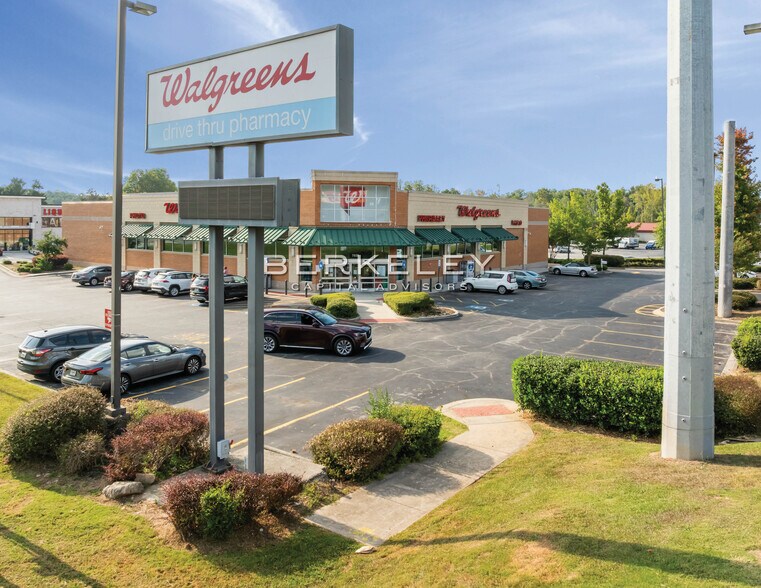 More Photos Of 7935 Tara Blvd, Jonesboro Drugstore For Sale