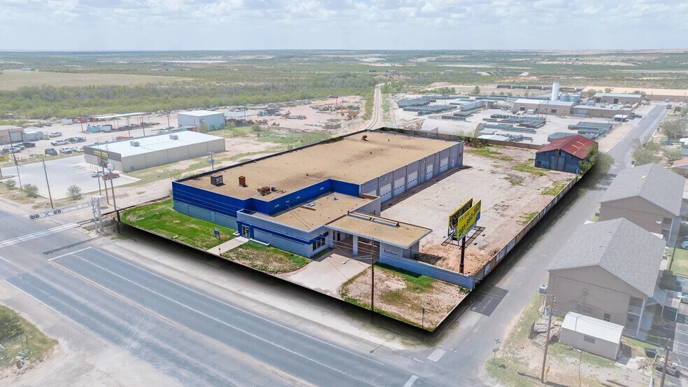 Primary Photo Of 3418 W Highway 80, Big Spring Warehouse For Sale