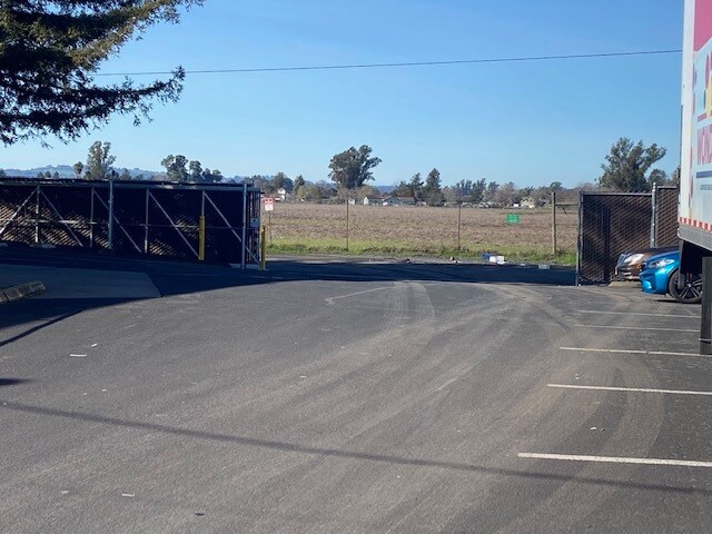 More Photos Of 357 Sutton Pl, Santa Rosa Warehouse For Lease