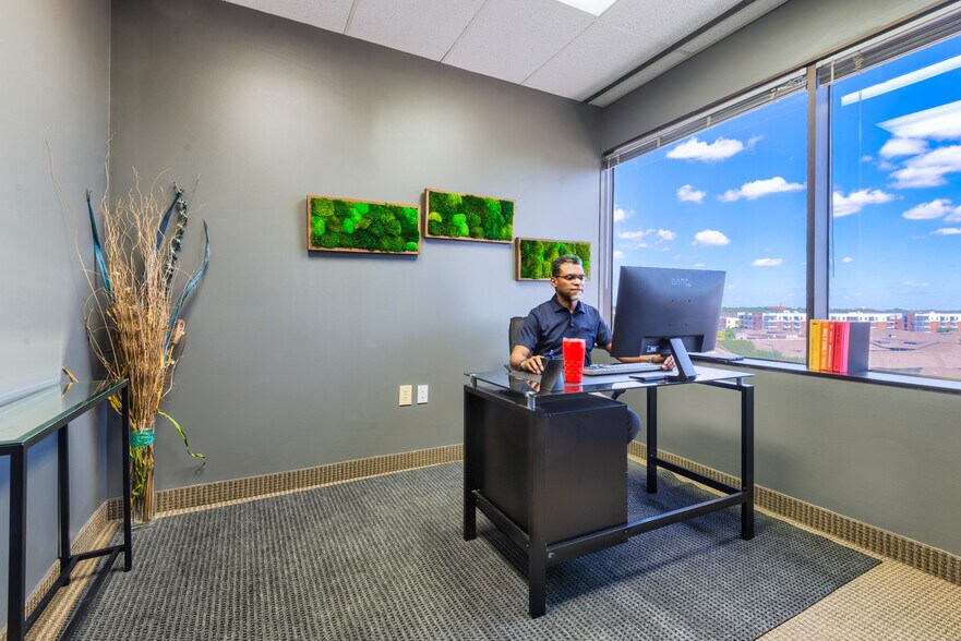 More Photos Of 4144 N Central Expy, Dallas Coworking Space