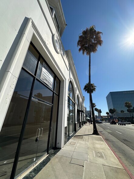 More Photos Of 9455-9469 S Santa Monica Blvd, Beverly Hills Storefront For Lease