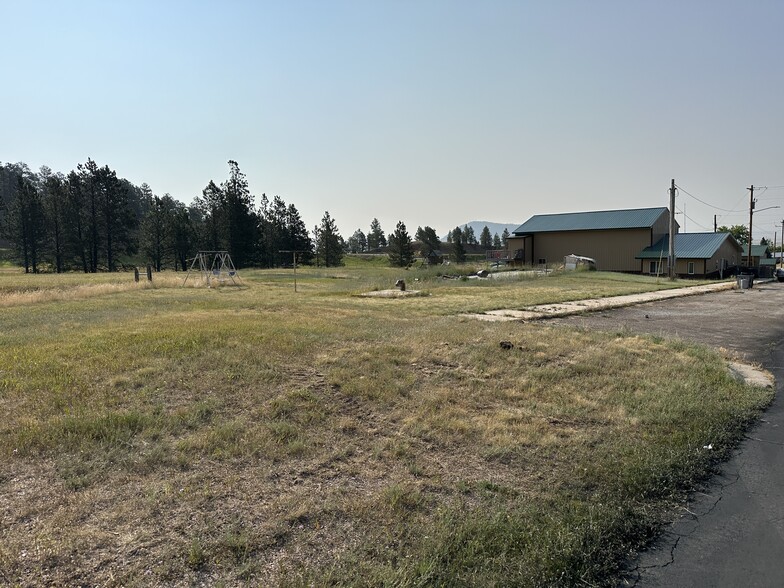 More Photos Of 130 Commercial Ln, Sundance Office For Sale