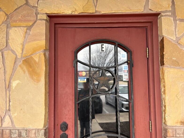 More Photos Of 4201 W Stan Schlueter Loop, Killeen Office For Lease